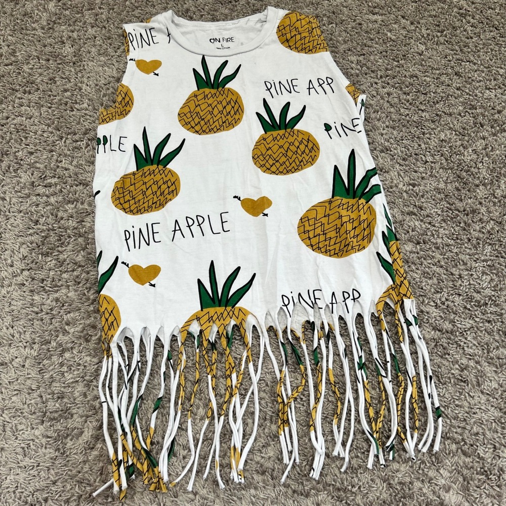 On Fire Pineapple Graphic Tank Top Womens Size L‎ White Sleeveless Casual